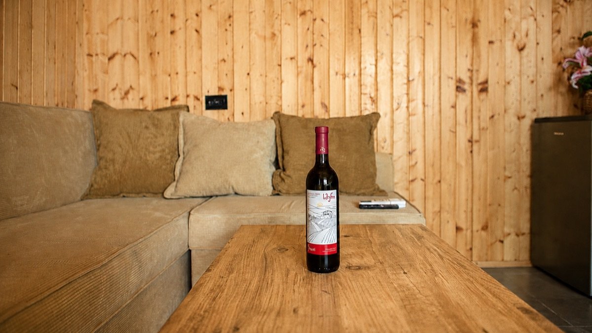 Skyview Wooden Cabin warm wooden interior