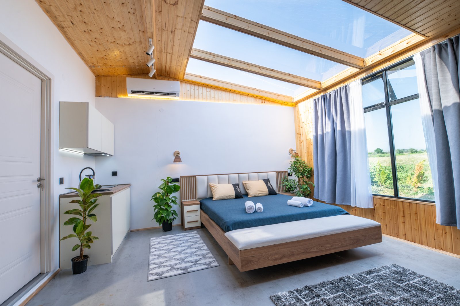 Skyview Star Cabin interior